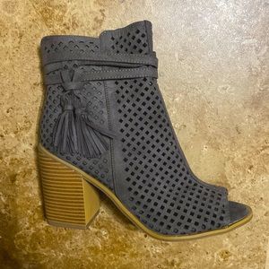 Thick Heel | Open Toe Boots | Soft fabric | Stone color